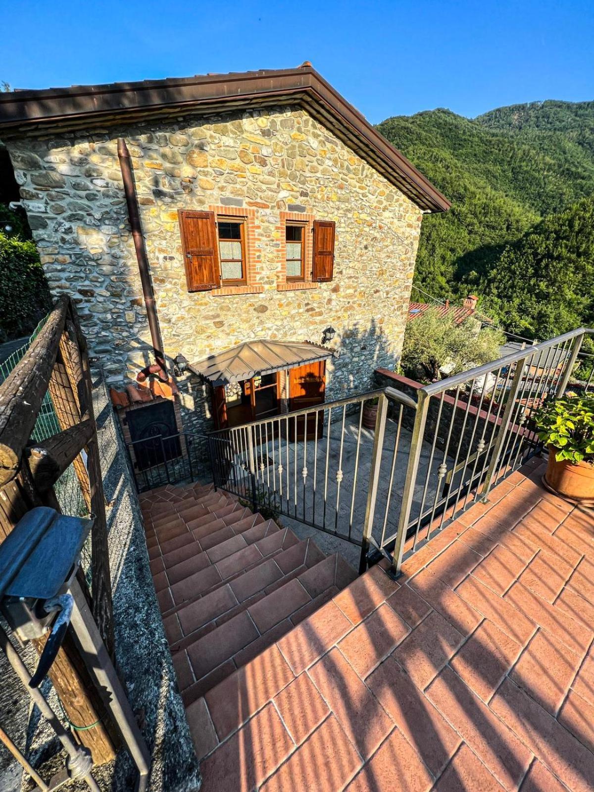 Old Village Linda - Tra Lunigiana & Cinque Terre Comano  Zewnętrze zdjęcie